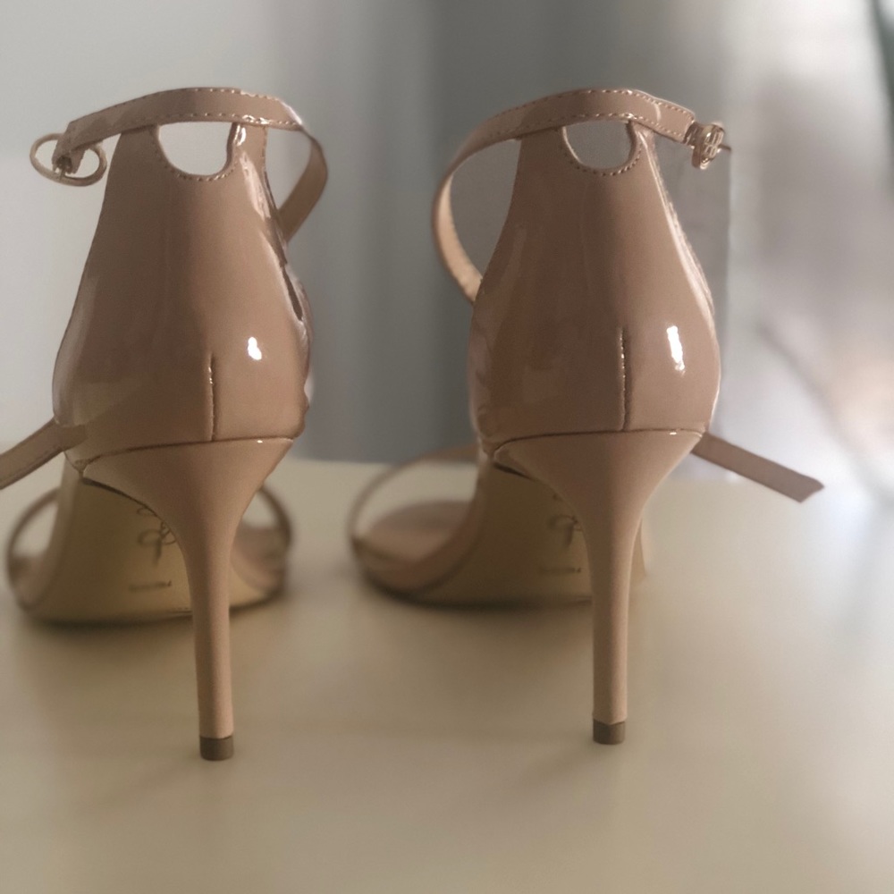 Jessica Simpson nude heels 7